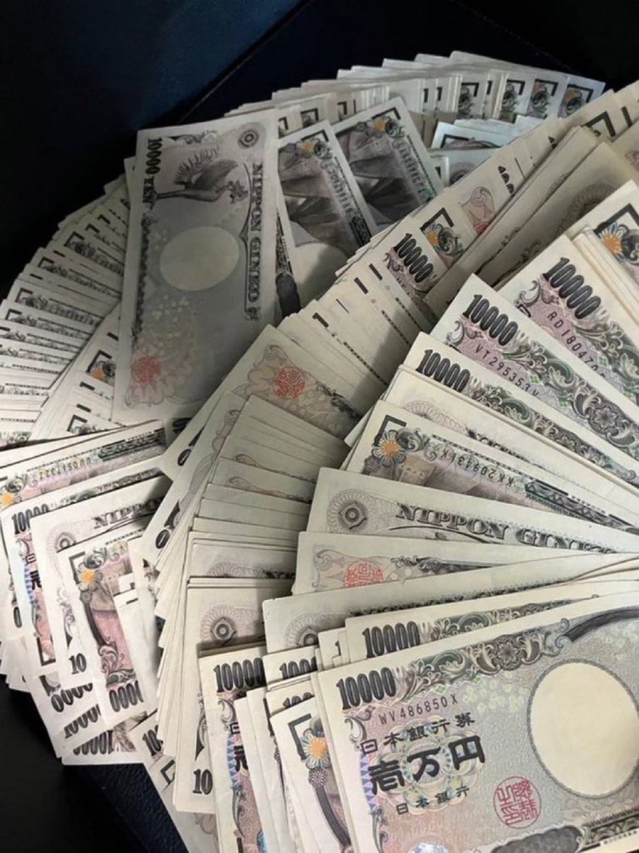 kolubh's tweet photo. もし本日1億円を受け取ったら、何に使いますか？🤔💴

1 借金を返済する

2 投資してください

3 それを使って生活をより良くしてください https://t.co/WmctBJ0nqs