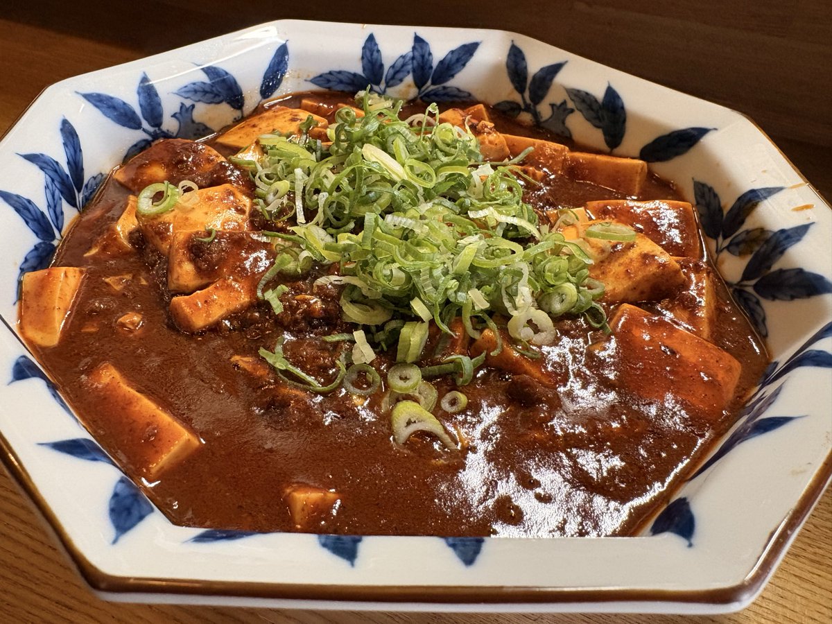 goheiji's tweet photo. きょ���のおばんざい今夜は‼️
国産豚のスペアリブ旨煮
ピリ辛マーボー豆腐
北海道産じゃがバター
プチトマト＆ズッキーニ串焼
などなど
#五平次
#焼鳥
#京都グルメ
#yakitori5heiji
#おばんざい https://t.co/B1PlOCvQcL