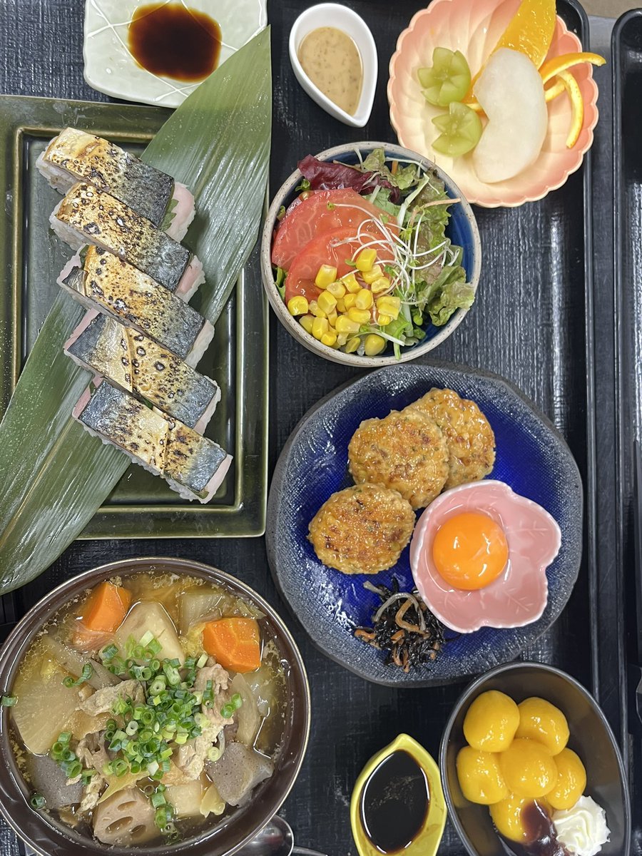 goopey_s25's tweet photo. ぽめさんの芋煮作った！！
豚汁みたいな感じかと思ったら全然違うわ
にんにくと生姜がいい仕事してて美味い https://t.co/nNoJrYghdW