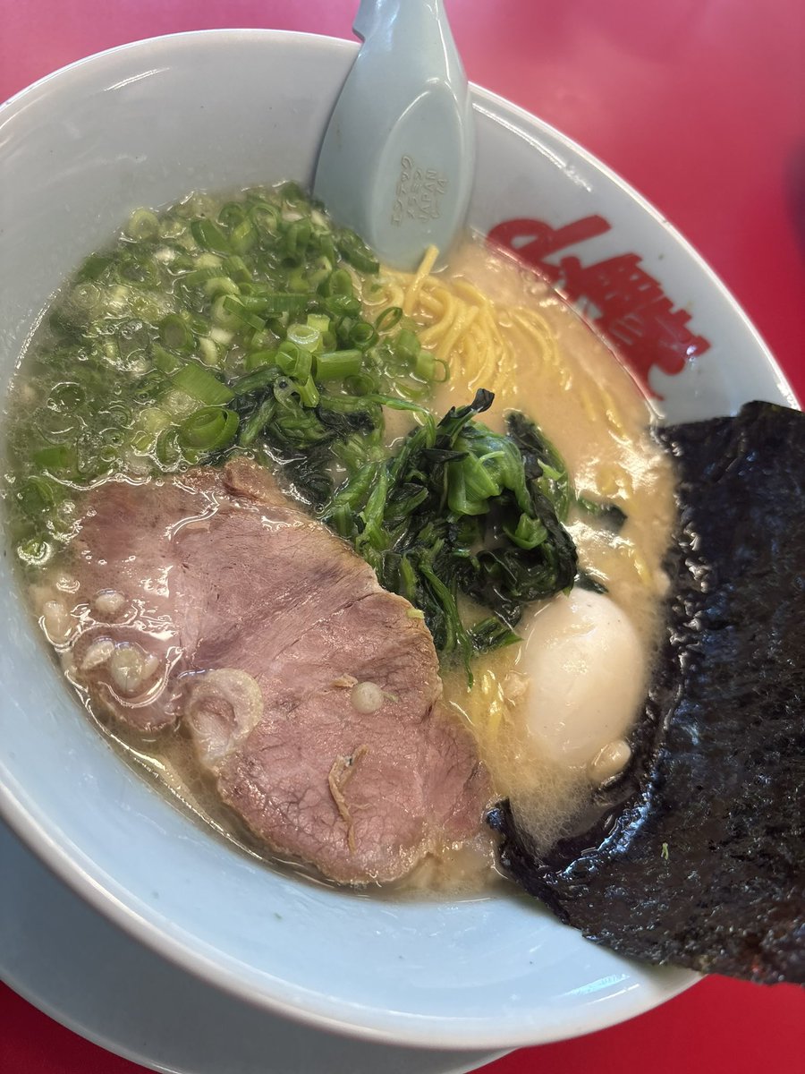 go5ya8's tweet photo. ラーメン解禁‼️

プレ塩ほうれん草、海苔トッピング👍

ひさしぶりに多量の、
脂を摂取。。。 https://t.co/891hvvjrtS