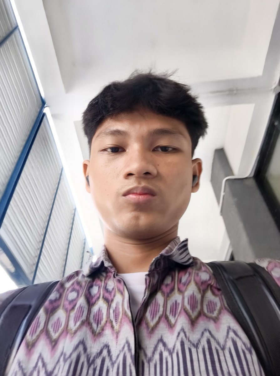 JakwanBagung1's tweet photo. outfit hari ini https://t.co/tQ4QU2TCNQ