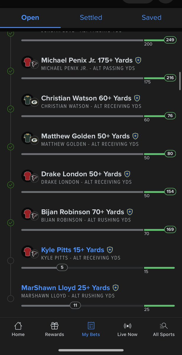 ghost21942's tweet photo. @cookitup31 I tailed but look at my bet reset 😰😰😰 https://t.co/HmDwcd3AqP