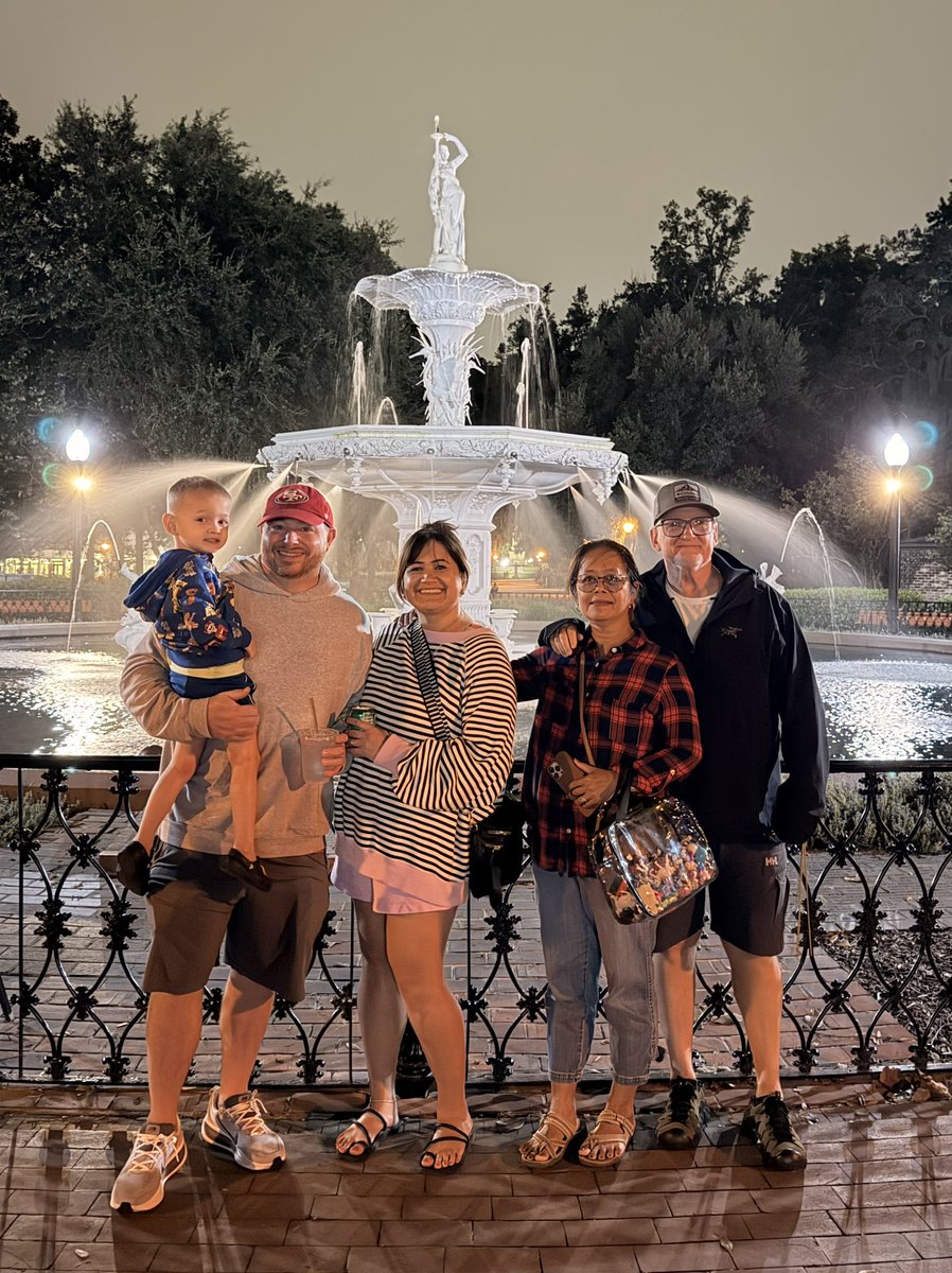 SpiritXperience's tweet photo. We had a SP🔮🔮KTACULAR night with our SPECTACULAR Guests! We truly enjoyed our evening with each and every one of you; you are all awesome!! Thank you!!! https://t.co/2oSprUUdD2