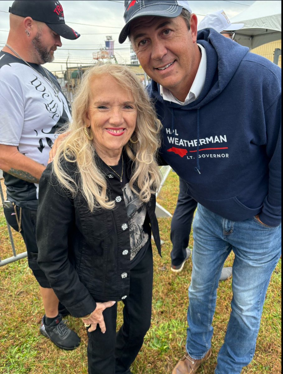Creamy_Peach2's tweet photo. @walter_jan93509 @Todd4USA @TrumpRocksAgain @roybearcat @TeslaBTYLUV44 @RollTideWiley3 @HutchingsR72081 @helen44767171 @805Raiderfan @RedTsunami77 @Texpatriot26 @TickledOrange @Lindaprentice16 @lineman4340 @Highwayman75djm @UNCgirl33 @BlondieBear625 @arva61138 @TheRealLeviH @EricR_WeeK @mia_ex92 @LisaMarieWalch @Scottie8931 @_kitty_hawk @LUVZ737777 @vintagereddeb @TaylorTweets007 @Tim1Thames @CLEETX627 @BrazenMazz2 @Carlosochoa_G3 @Manatee4547 No one is jealous. Those who know are just done with her lies, attacks, bullying, blackmail, and catfishing. It starts here but it definitely doesn't end here. https://t.co/X8uqqBc4gO
