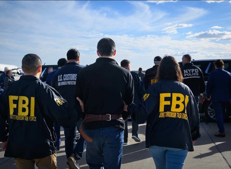 RealKaroline_1's tweet photo. 🚨 JUST IN: FBI brings alleged ISIS supporter David Ansariy back to the U.S. to face federal charges.

After years as a fugitive, he’s finally back to face justice. 🇺🇸

Outstanding work by @NewYorkFBI and its partners. https://t.co/jGt31KHqMd