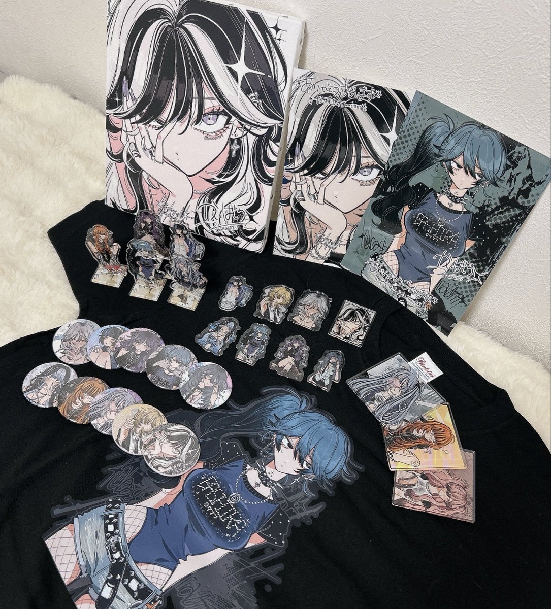 bashira0777's tweet photo. ✦お知らせ✦ 

かいばしら×ウェブポンコラボ第2弾決定✨

・1回700円、はずれなし！
・10日間の期間限定グッズ！

今回はTシャツやキャンバスアートもあるよん！かわえ〜です✨

▽販売期間▽
2026/10/2（金）12:00〜2026/10/12（月）23:59

▽販売ページ▽
https://t.co/7LV5ns06SZ

#かいばしらウェブポン
