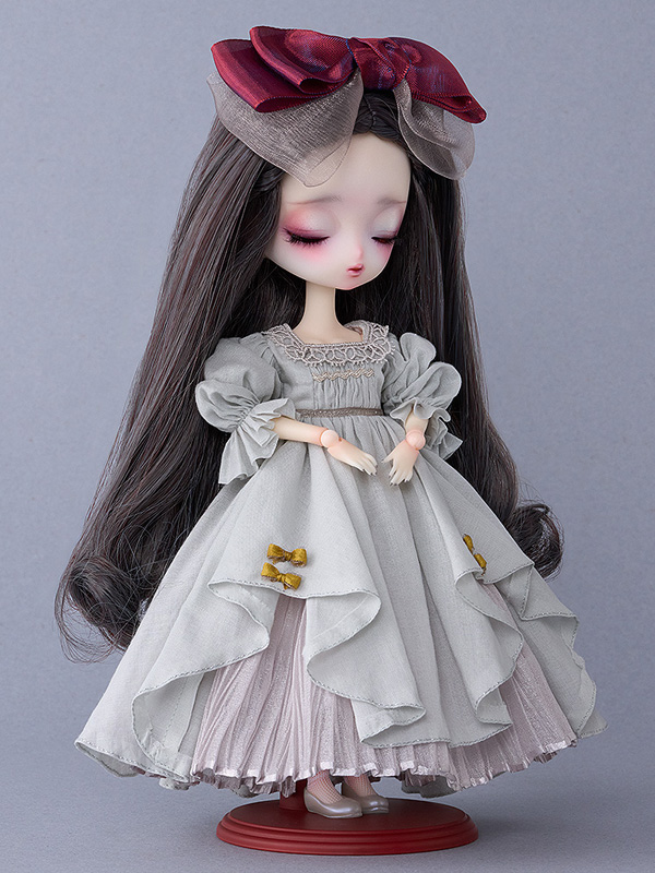 Harmonia_series's tweet photo. [童話シリーズ第3章 ]
✼┈┈┈ 📖 ┈┈┈✼
 #Harmoniabloom
 Sophia Snow White
✼┈┈┈┈┈┈┈┈✼

童話『白雪姫』にインスピレーションを受けた
「Sophia（ゾフィア）」がご予約開始です🍎

新色のスキンカラー『スノウ』が初登場❄

≫https://t.co/HmymIfSTid

#ハルモニアブルーム https://t.co/nE6NJNi4uw