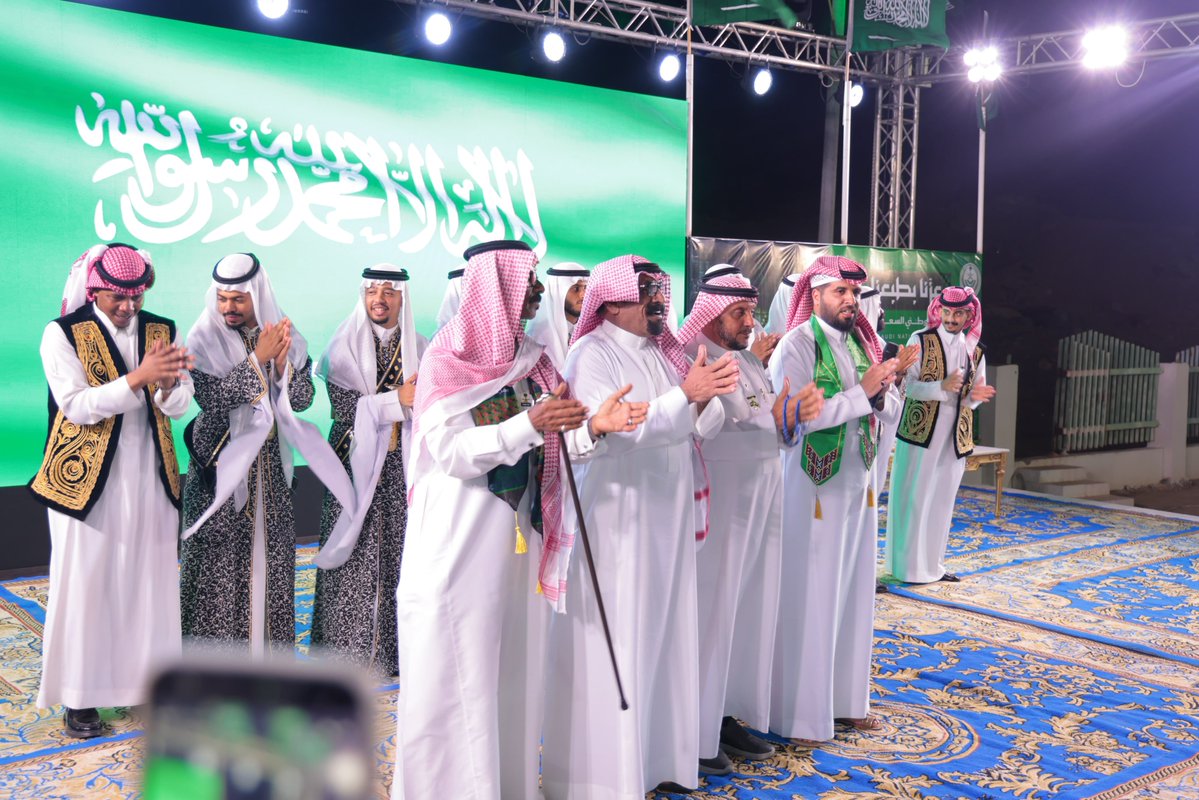 makkahregion's tweet photo. #صور 📸

احتفالات أهالي محافظة #الكامل بمناسبة #اليوم_الوطني_السعودي 🇸🇦 https://t.co/sa6YL0RHqf