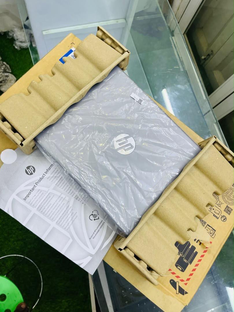 young_alee_'s tweet photo. 🔥 HP 250 G10 — OPEN BOX LIKE NEW! 🔥
💻 Core i3 — 13th Gen
⚡ 8GB RAM
🚀 256GB SSD
⌨️ Light Keyboard
🖥️ 15.6" Display
✨ Open Box — Like Brand New!
💰 PRICE: ₦520k
Call ☎️ or WhatsApp 07042252362
Location farm center market kano state
Nationwide delivery 🚚 https://t.co/PYpZn77bpf