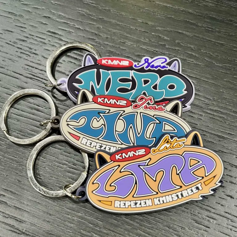 KMNSTREET's tweet photo. KMNSUPPLY AUTUMN COLLECTION 2026
【Random】KMN RUBBER KEY - ¥1,500/ 1個
https://t.co/SvIgx2rq8p
受注〆切:9/30(水) 23:59まで
#KMNSUPPLY https://t.co/AOvj1rMj68