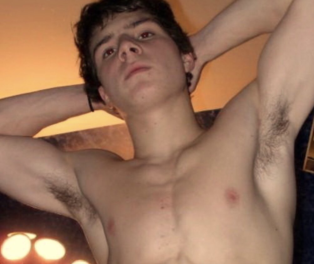 pitlovers69's tweet photo. Slap your dick on his unwashed pits https://t.co/dyCZl9bkp2