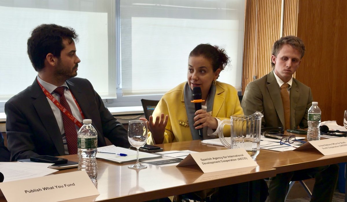 IATI_aid's tweet photo. 3/4 Thank you to our speakers for sharing their perspectives:

🎤Pablo Bartol – @AgendaCAF
🎤 Jesús Rogado – @AECID_es 
🎤 @dimaalkhatib1 – @UNOSSC 
🎤 Kenny Durell – @ONECampaign 
🎤 José Manuel Salazar-Xirinachs – @eclac_un https://t.co/JK6hrQEwmi