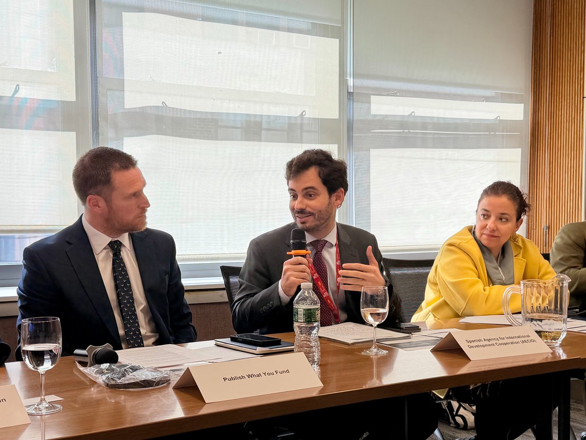IATI_aid's tweet photo. 3/4 Thank you to our speakers for sharing their perspectives:

🎤Pablo Bartol – @AgendaCAF
🎤 Jesús Rogado – @AECID_es 
🎤 @dimaalkhatib1 – @UNOSSC 
🎤 Kenny Durell – @ONECampaign 
🎤 José Manuel Salazar-Xirinachs – @eclac_un https://t.co/JK6hrQEwmi