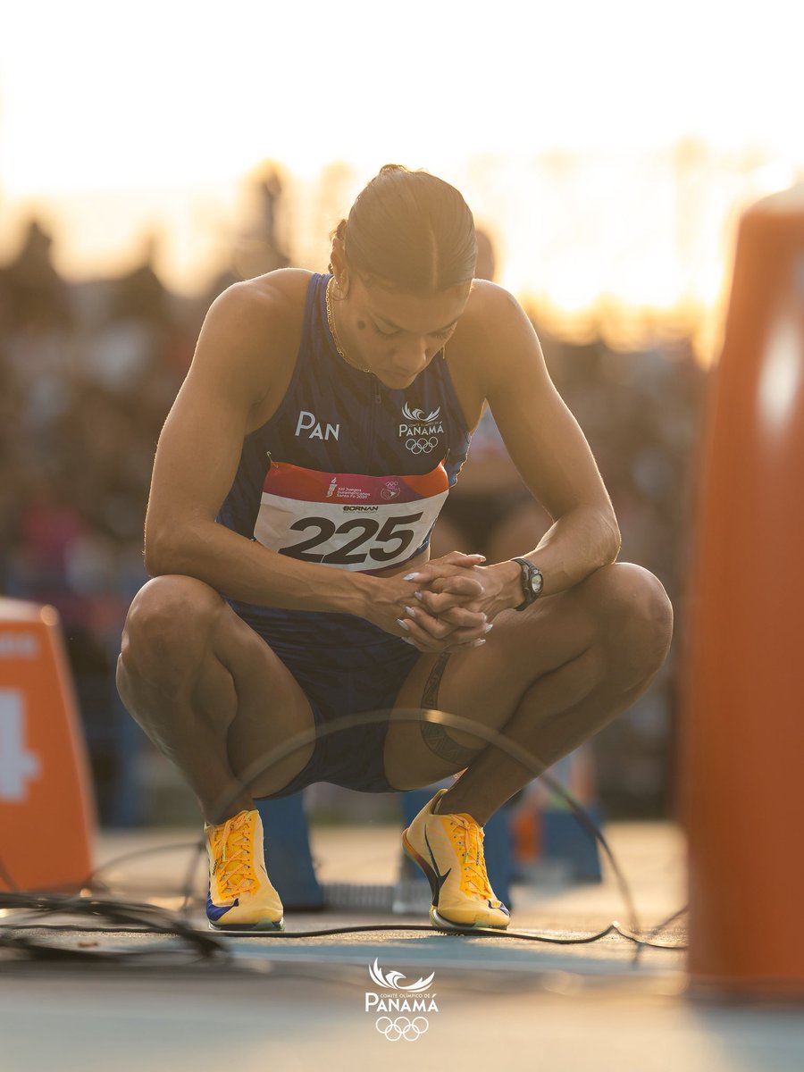 COlimpicoPanama's tweet photo. ¡¡¡MEDALLA DE ORO Y RÉCORD DE JUEGOS PARA GIANNA EN SANTA FE 2026🔥🏃🏽‍♀️!!!

Gianna Woodruff, con tiempo de 54.11seg, se apoderó de la medalla de oro en los 400m con vallas de los XIII Juegos Suramericanos Santa Fe 2026, estableciendo, adicionalmente, RÉCORD del evento. 🥇😱 https://t.co/FR52pJ6cYn