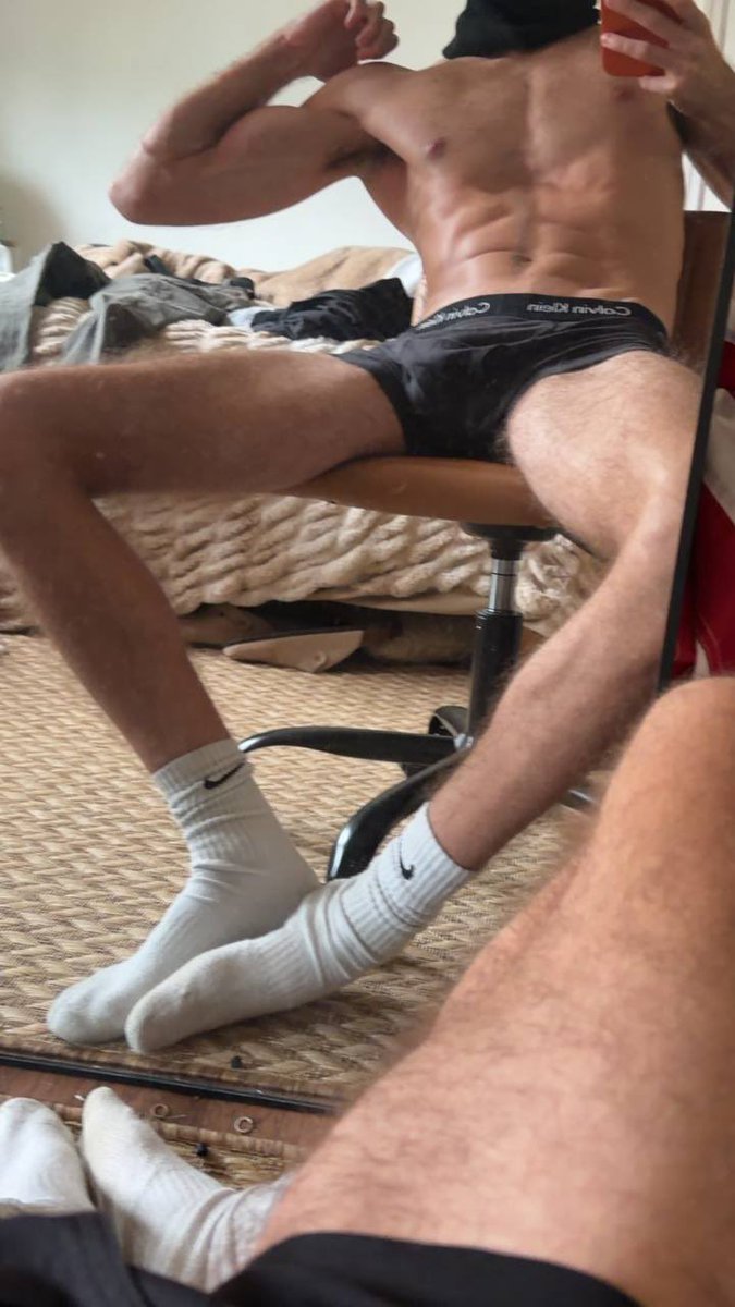 str8midwestbro's tweet photo. Doing drains all night come and serve losers 
#findom #findomalpha #cashmaster https://t.co/E2Zhx58DUH