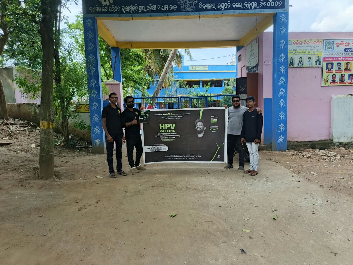 aafa_odisha's tweet photo. ALLUARJUN FANS ASSOCIATION BERHAMPUR ODISHA🖤

EVENT-21

 HPV AWARNESS PROGRAM COMPLETE SUCESSFULL✅

@alluarjun
@imsarathchandra
@ArjunKumar_AAA
@AAFAOnline

 #AAFASupportsHPVDrive
#HPVVaccine
#CervicalCancerAwareness
#SwasthNariViksitBharat https://t.co/7ebsfDtCLu