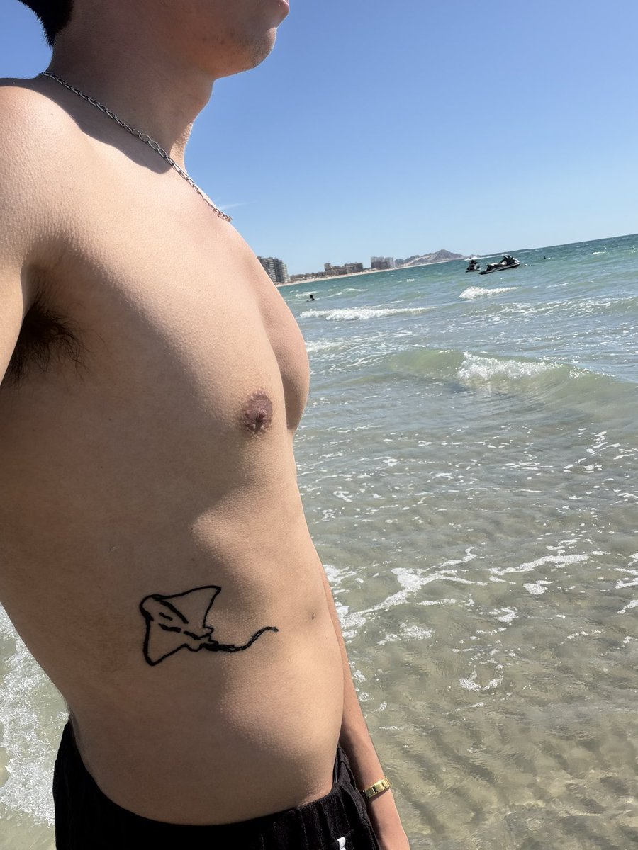 yaivenajera's tweet photo. 🌊 https://t.co/h96QNlW4dI