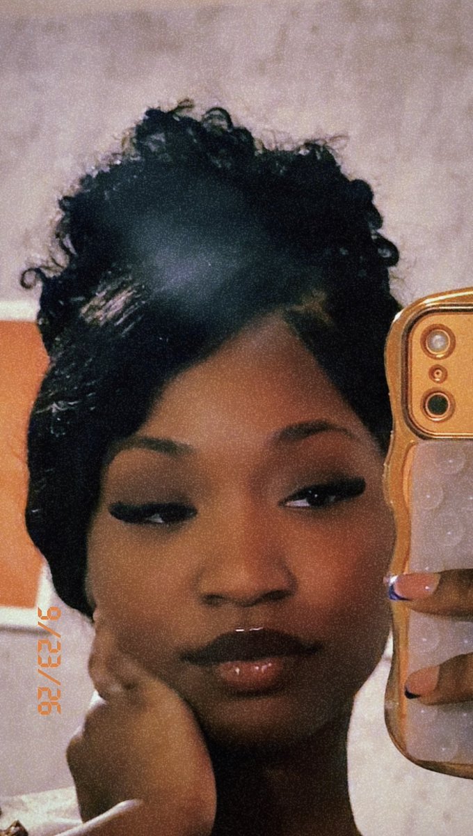 aiyanaevon's tweet photo. gorgeous woman, gorgeous soul https://t.co/MxIpJmXgIS