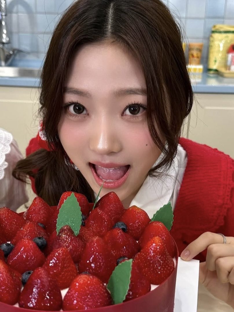 s2u_stluv's tweet photo. 甘々ショートケーキコンセプトステラさん🍰💞
糖分過多で倒れそう♡♡ https://t.co/9yJ3ZtXoHn