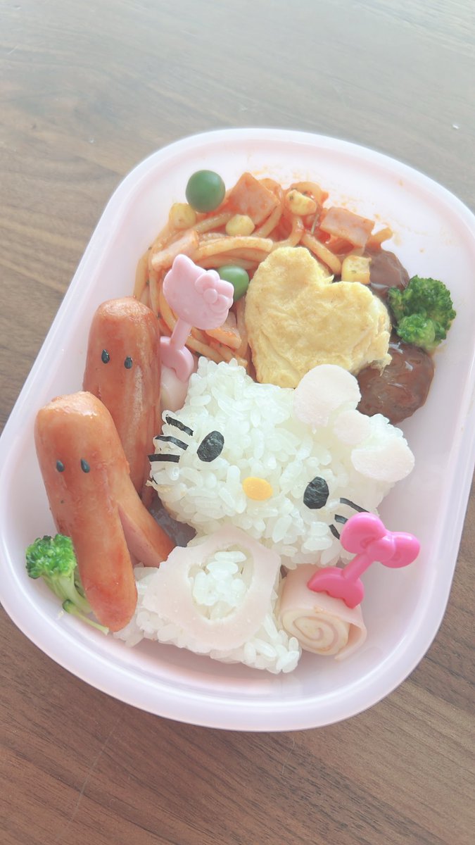 marioneteer's tweet photo. おはようございます。本日は遠足です頑張りました https://t.co/1QdpobWoly