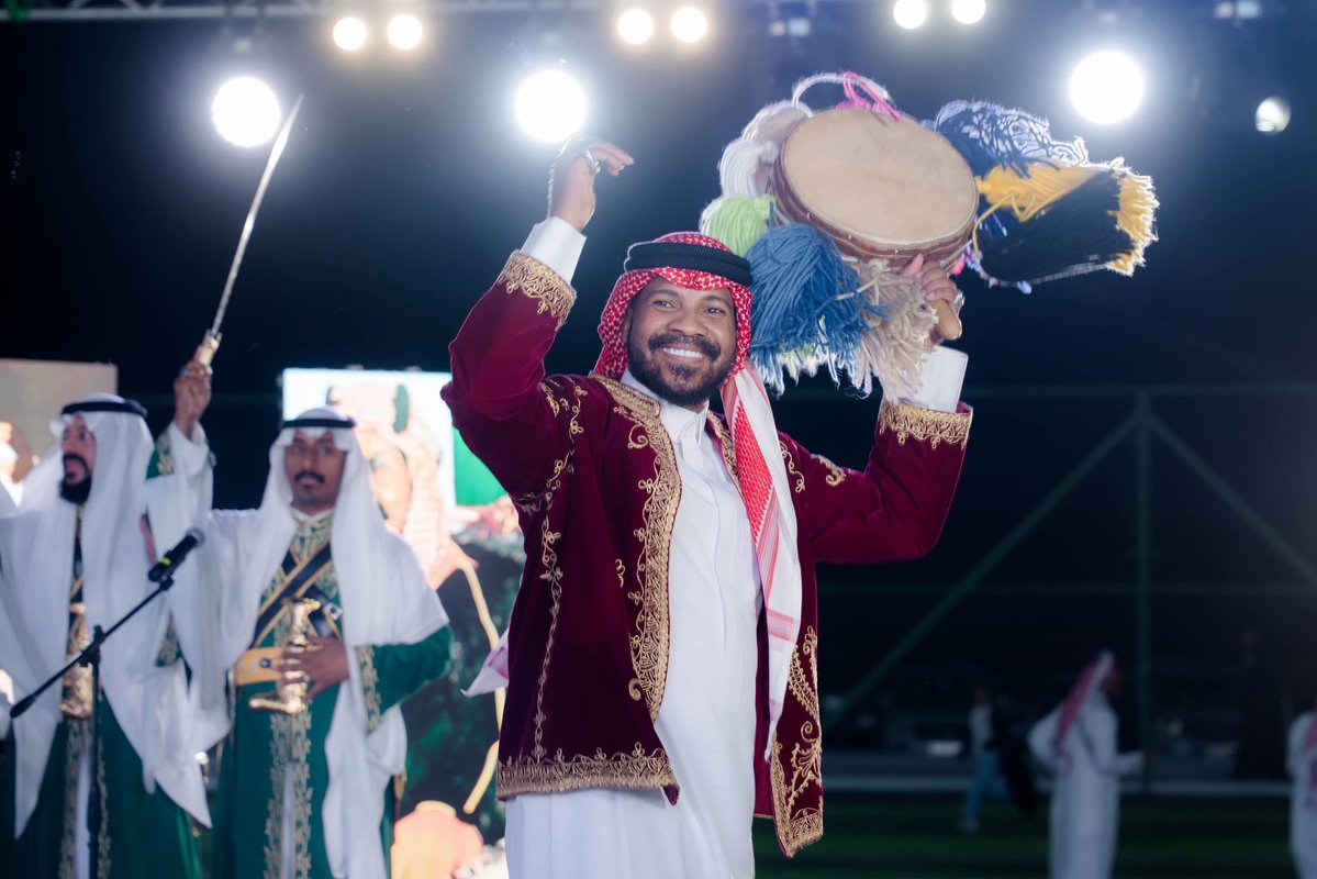 madrakah1432's tweet photo. بحضور ورعاية كريمة من سعادة محافظ الجموم الأستاذ محمد بن ماضي السبيعي، أقامت بلدية مدركة احتفالها باليوم الوطني السعودي تحت شعار «عزّنا بطبعنا» في أجواء وطنية تجسّد مشاعر الولاء والانتماء، وتعكس الاعتزاز بتاريخ الوطن المجيد ومنجزاته العظيمة.

#امانة_العاصمة_المقدسة
#بلدية_مدركة
#اليوم_الوطني_السعودي🇸🇦
#عزنا_بطبعنا_اليوم_الوطني_السعودي_96