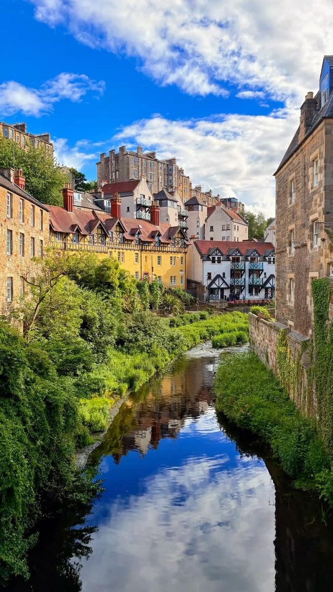 echoesofworld's tweet photo. Edinburgh, Scotland https://t.co/aSYzYld0EG