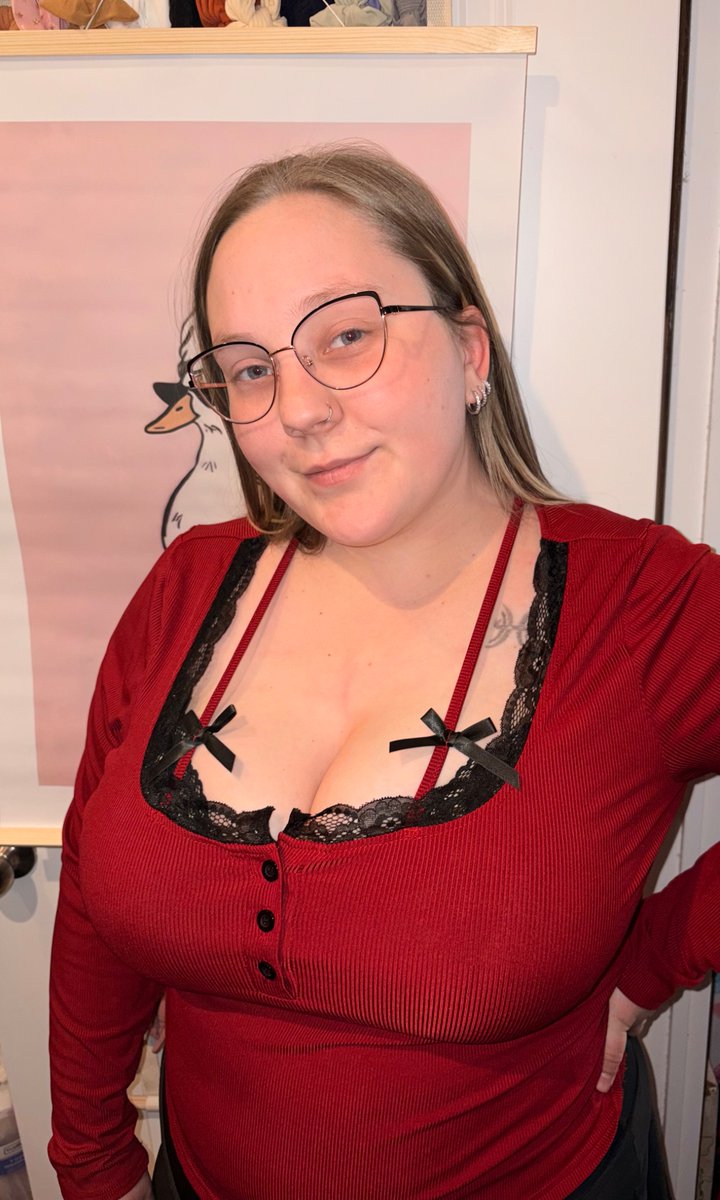 ThickPawgMilf's tweet photo. 🖤 RT if you would breed me ❤️ https://t.co/I0VZEyZaOv