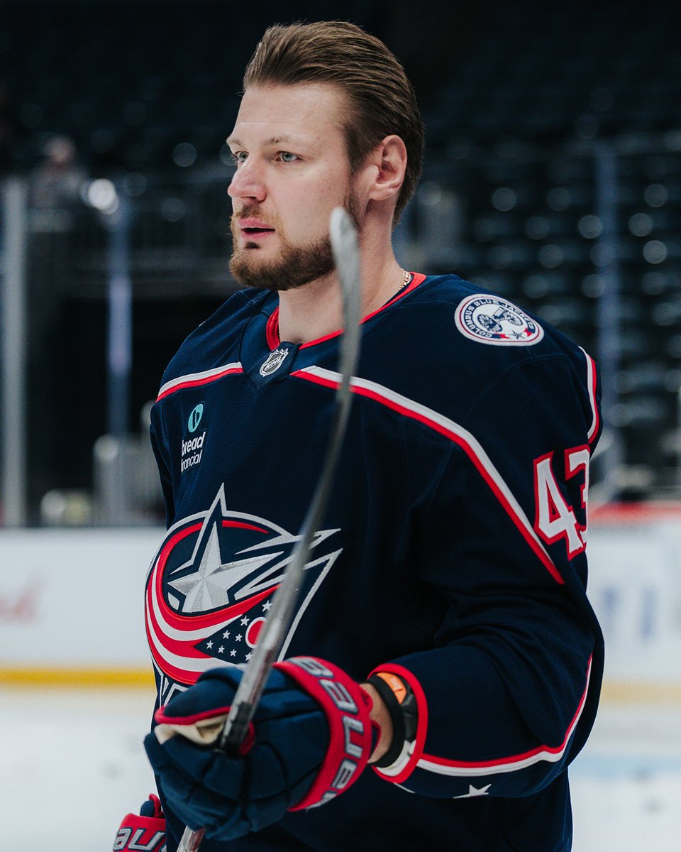 Your first look at Valeri Nichushkin with the @​BlueJacketsNHL 👏 
 [📷](https://pbs.twimg.com/media/HTBE-KCa0AA3h8H.jpg) [📷](https://pbs.twimg.com/media/HTBE-