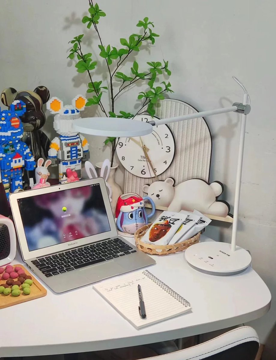 BulahTahir59je's tweet photo. Tiny desk, big vibe! A minimalist setup with a potted succulent, wireless mouse, and warm desk lamp—perfect for focused workdays. https://t.co/kLulglz8Ry