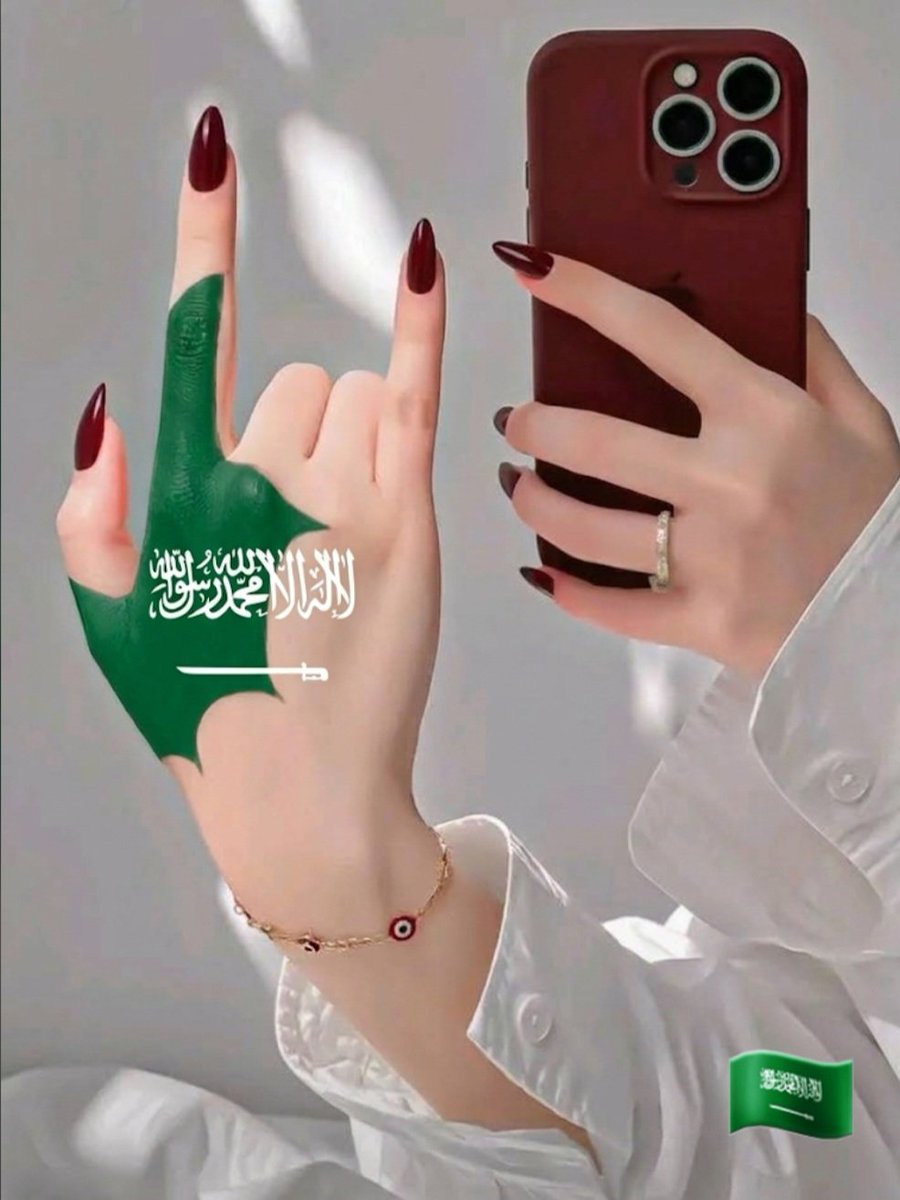 ghrs58's tweet photo. لا تتنازل عن سلامك الداخلي من أجل مواكبة صخب العالم. السعادة الحقيقية تتجلى دائماً في التفاصيل البسيطة التي نعيشها بحب وامتنان. 🤍 https://t.co/fLodVyCbeC