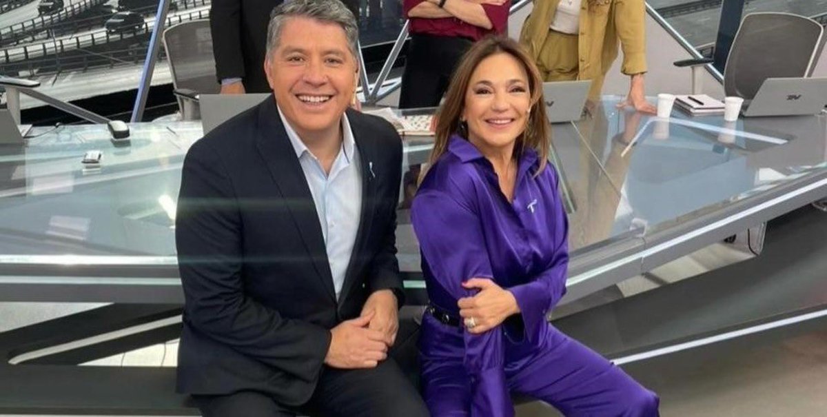 rating_politico's tweet photo. MIÉRCOLES | 📺 Top5
#TNde10a13 @todonoticias 2.82
#Tempraneros @todonoticias 2.74
#ElNoticiero @A24COM 2.42
#Periodistas @c5n 2.30
#NuestraTarde @todonoticias 2.20 https://t.co/2TgeK581D9