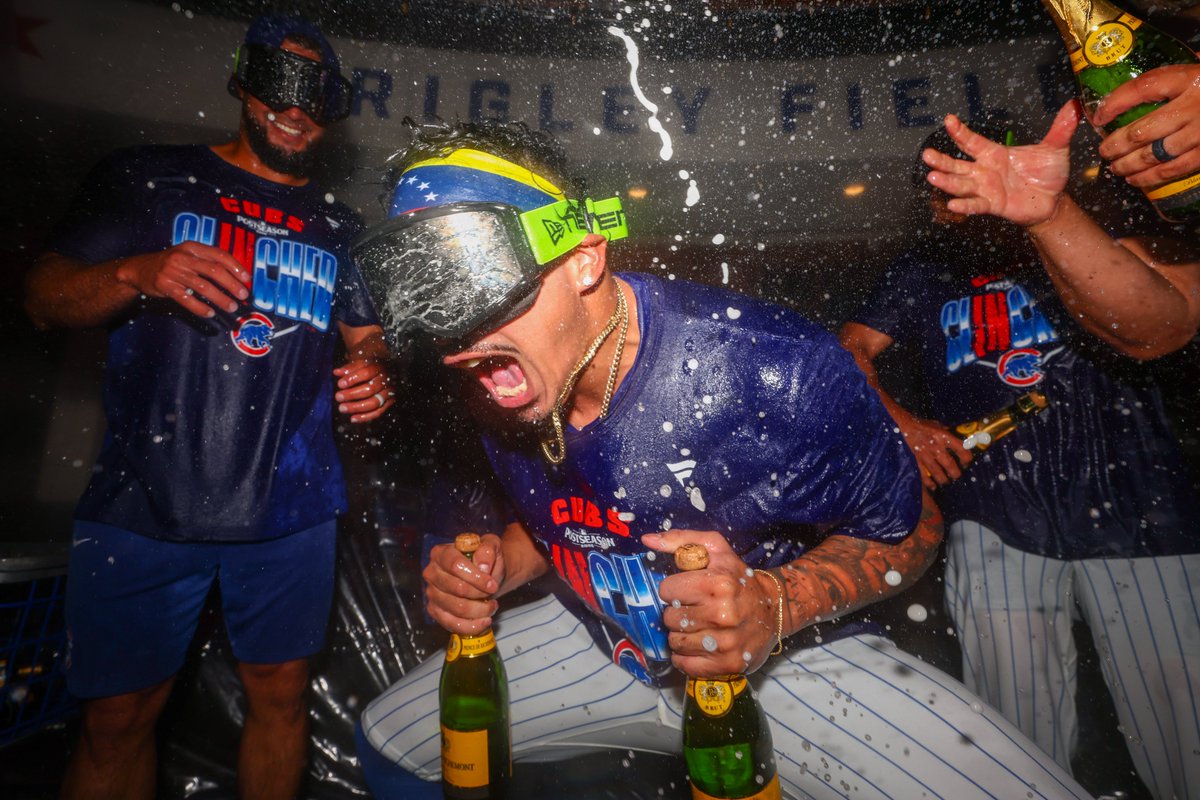 Cubs's tweet photo. As you were, gentlemen. https://t.co/zo0kVbza5y