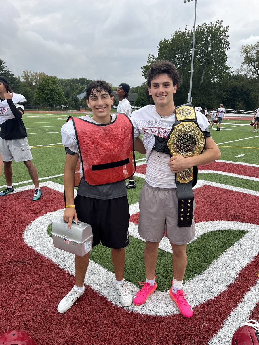 LoomisFootball's tweet photo. Congratulations to our Week 1 &amp; 2 recipients of the lunch box and the belt. JV and Varsity level players that show up to every day of game preparation with great effort and energy, hold themselves accountable to team expectations, and put the team first. https://t.co/bGBI82z8D6