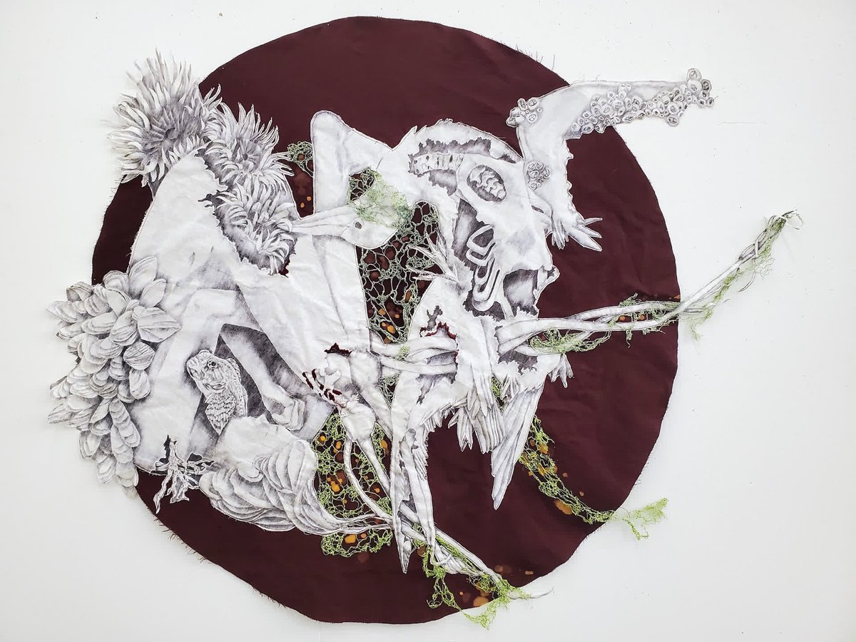 VCSU's tweet photo. 🎨 Don't miss the upcoming artist talk with visiting artist, Katie Simmons!

📅 Oct. 8
⏰ 3 p.m.
📍Robinson Center for the Arts
🎟️ Free and open to the public

➡️ Find details about her show at https://t.co/6uxfbRSFcd

#VCSUArt #KatieSimmons https://t.co/lQJUhnYA5P