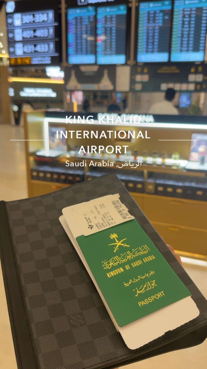 Na1f_v's tweet photo. To Spain ✈️ https://t.co/dnADbaGjXh