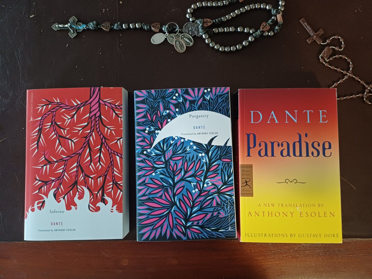 catholicmouse's tweet photo. I hope I will get to read my copies of Divine Comedy one day. https://t.co/GJwifgUNT7