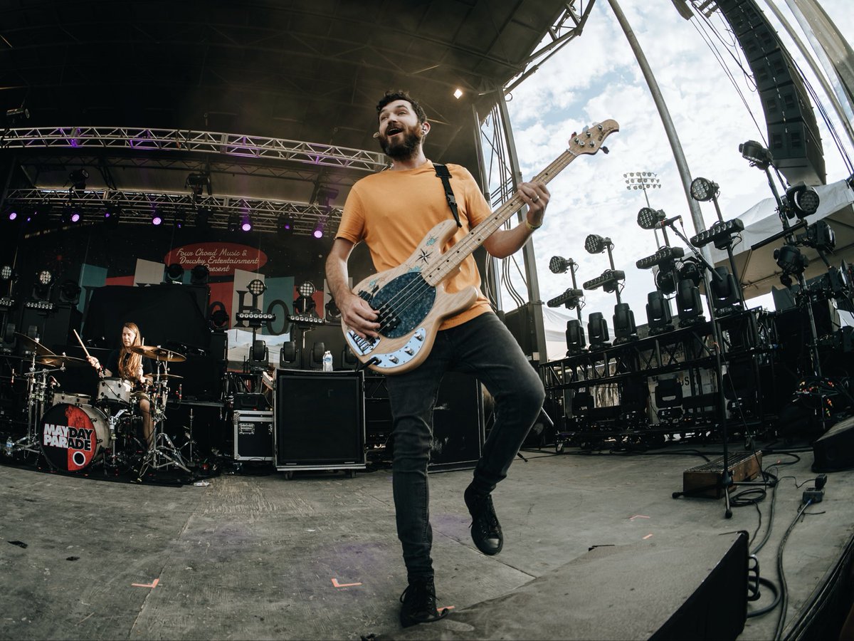 maydayparade's tweet photo. Last time we played the @4chordmusicfest, we were unfortunately down a few good men… 😷😷

Looking forward to giving you all 100% this Saturday! Literally. 🖤

📷: @bridgetncraig https://t.co/pDb9xZ05q8
