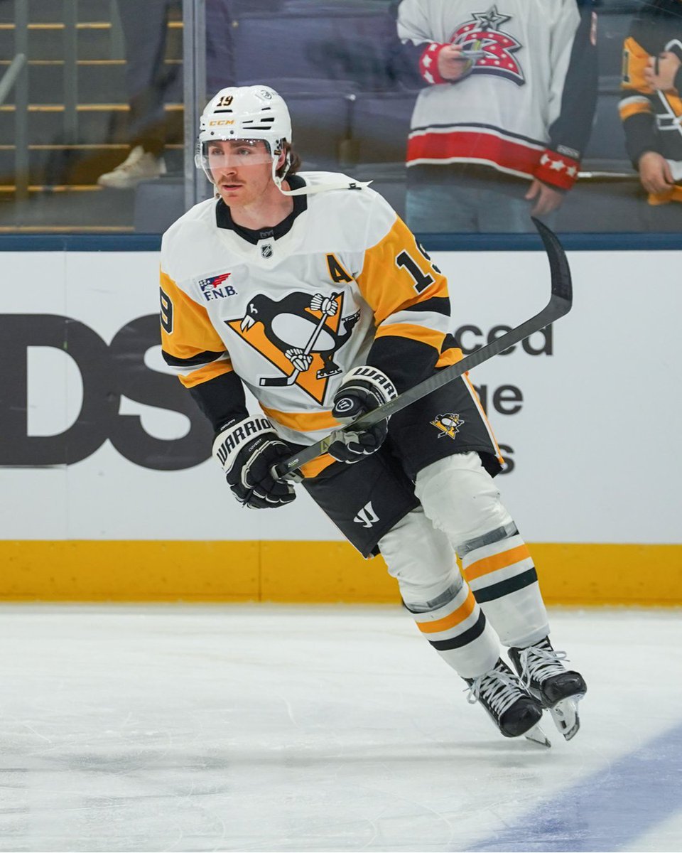 penguins's tweet photo. Getting warm 🙌 https://t.co/FDWcPSJ8VP