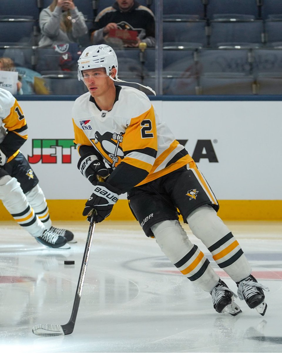 penguins's tweet photo. Getting warm 🙌 https://t.co/FDWcPSJ8VP