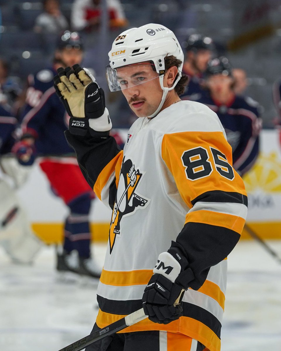 penguins's tweet photo. Getting warm 🙌 https://t.co/FDWcPSJ8VP