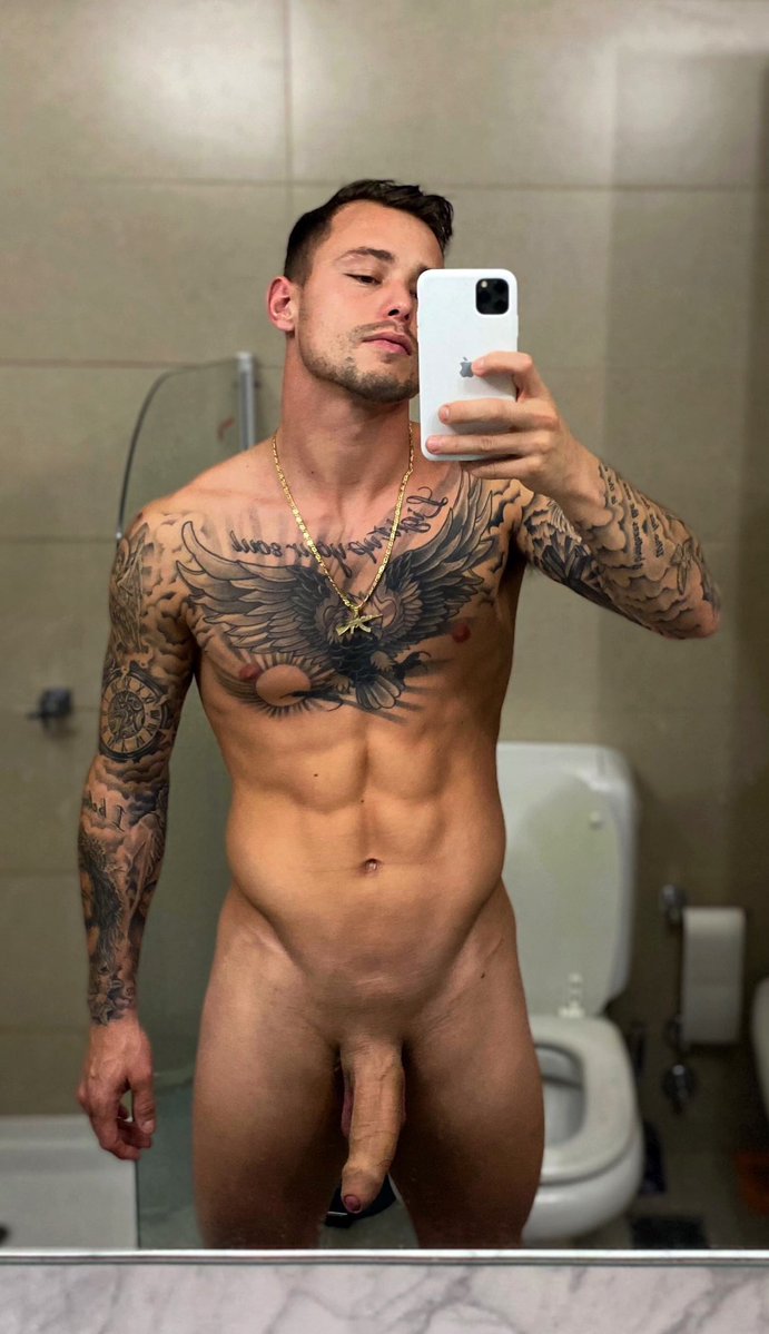 leosoylucifer's tweet photo. Volvió El 1 del mundo 🍆
Vayan todos hablarme 
Tengo videos / videollamadas 👇

https://t.co/bhZeiLsAVb
https://t.co/bhZeiLsAVb
https://t.co/VxQBpg1NEA

Go all talk to me 👆
I have videos / video calls
The 1 of the world is back 🌍 https://t.co/E9ZjIBqnPg
