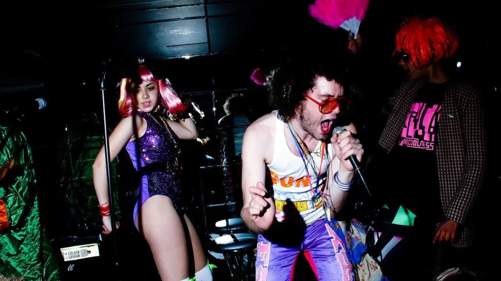 Jack_Risley's tweet photo. A musician who invited a young Charli XCX to perform with his band after watching her Myspace videos said he knew he had "discovered the next Madonna". #DanceteriaAfterhours https://t.co/jfROvReTO4