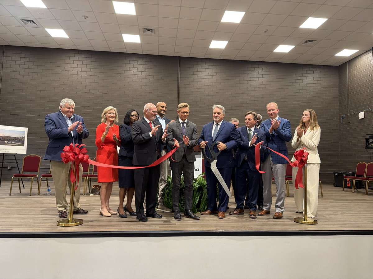 egmackey's tweet photo. #ALBOE Member Tracie West and I joined Speaker Nathaniel Ledbetter, Congressman Figures, Superintendents Bazzell and Thomas, Mayor  Reeves, along with other officials and dignitaries to celebrate the ribbon-cutting of the new Academy Street Career Innovation Center in Troy https://t.co/47bACvRsxp