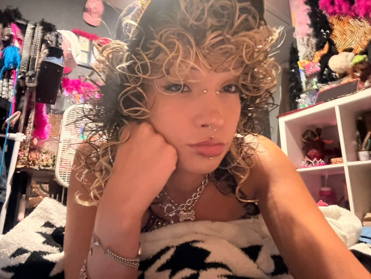 dallassellz's tweet photo. Looking for moots in TEXASSSS !! Content friends preferably ⋆˚꩜｡

Satx 210 or Atx , htx , dtx ˖᯽ ݁˖