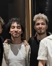 cakirelulll's tweet photo. batu😂ve🤣umutu🤪beraber😂paylaşmayın🤣batu🤪hayır😂diyemiyo🤣umutla🤪görüşmüyorlar😂 böyle🤣biriyle🤪arkadaş😂olmaz🤣 umuttan🤪koruyun😂batuyu🤣batu🤪beş😂yasında🤣batu🤪umutla😂arkadaşsa🤣batuya🤪desteği😂bırakırım🤣 https://t.co/MDGwbj3Q8N