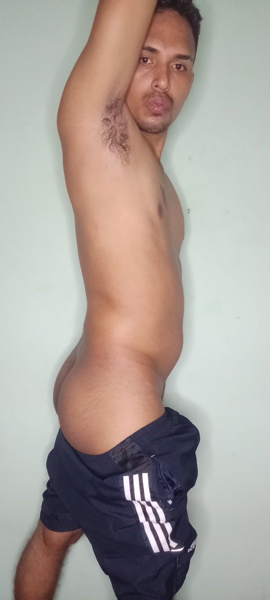 draco_vil's tweet photo. Ven y juguemos 
#photomen #hotmen #onlymen #dotado #videohot https://t.co/Mwqz5O2Nom