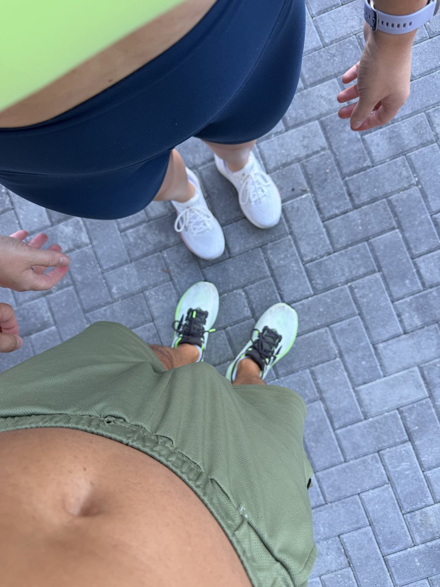 theblondebrewer's tweet photo. Couples that run together stay together… mostly because one of us has the car keys. 😂🏃‍♀️🏃‍♂️ https://t.co/VCSzMbzsXF