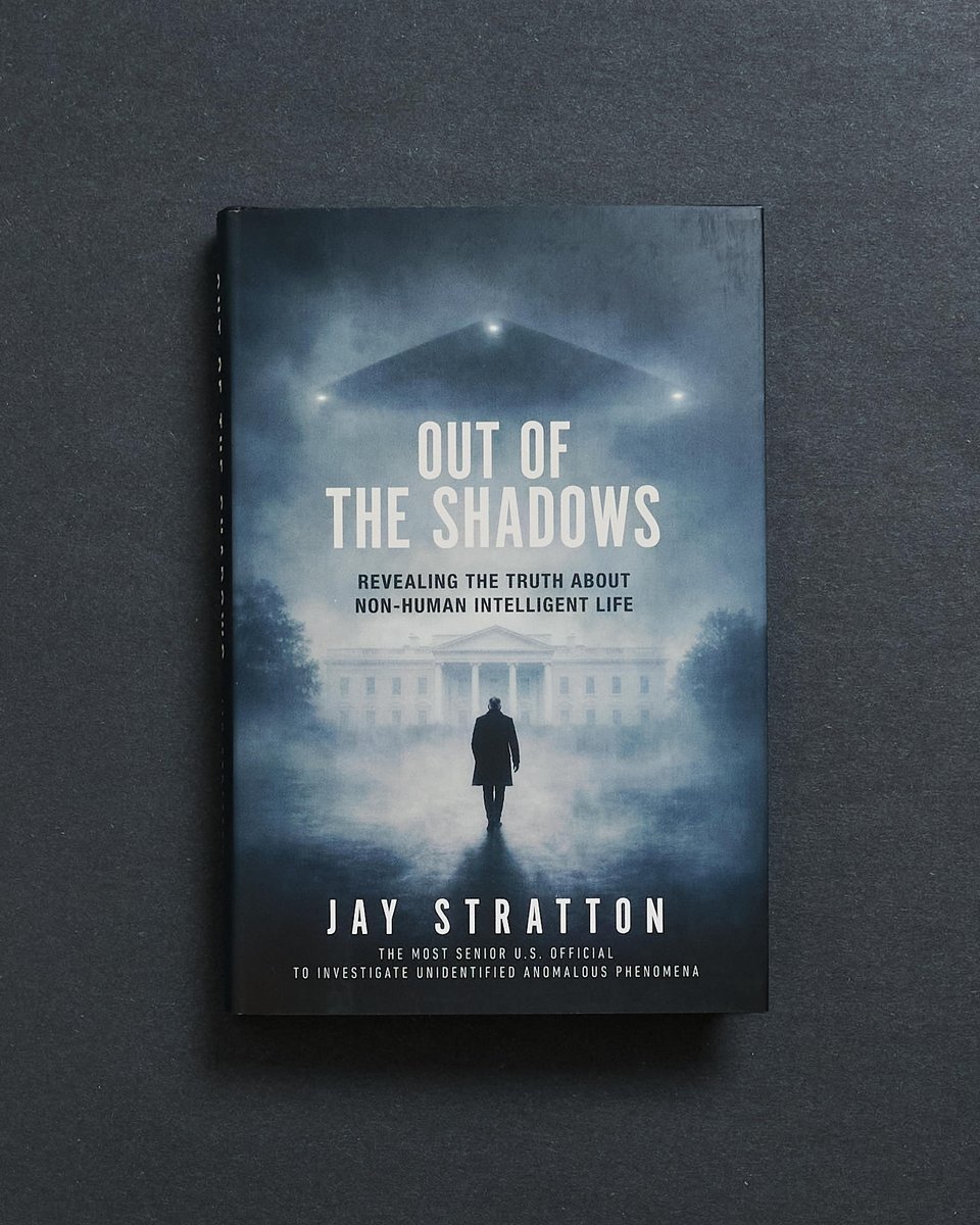 jaystratton's tweet photo. Feels great to finally have the first physical copy of Out of the Shadows in my hands! Excited for you all to get yours! https://t.co/2zp3xSoSFJ