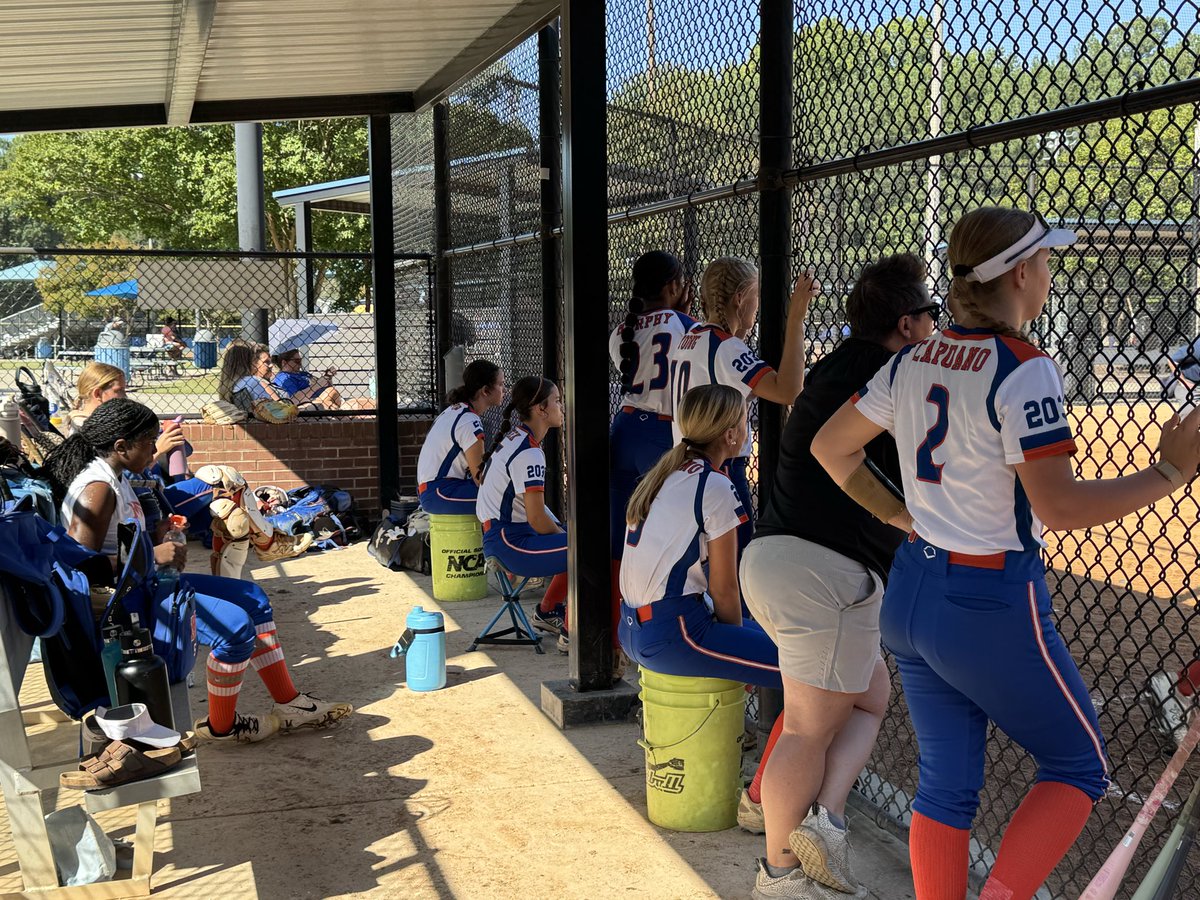 TNMojoHoward's tweet photo. First tourney as a 16U team! 
We battled our way to the Championship semifinal game, falling to the eventual champion. 
⭐ 
-Cathen Young threw a complete game shut-out!
-Zoe Playford launched our first 16U over-the-fence bomb and had an AVG of .538 for the weekend! https://t.co/FSuGPIJrfL