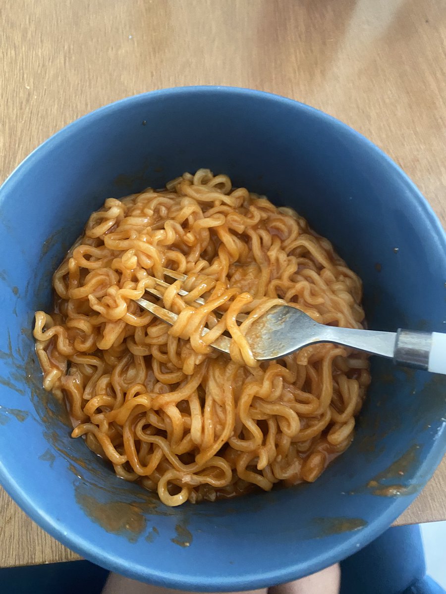 kalib3by's tweet photo. @nana_banana111 im having buldak for omad rn tooo😭 https://t.co/vMudOttmWY